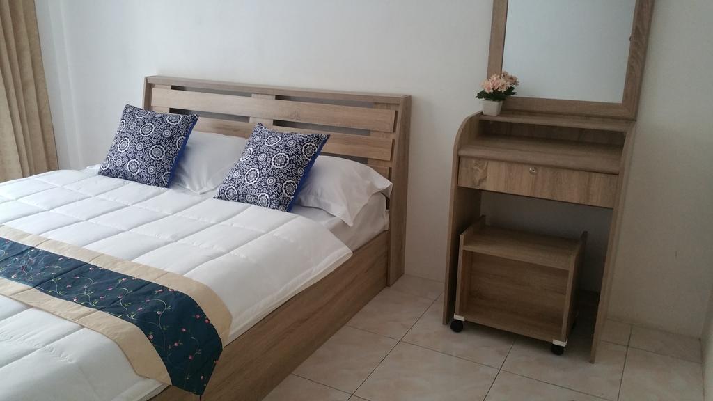 Sunshine Guesthouse Patong Exterior photo