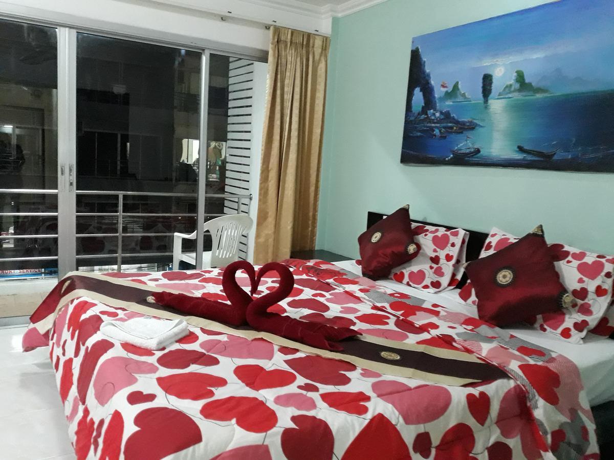 Sunshine Guesthouse Patong Exterior photo
