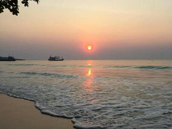 Sunshine Guesthouse Patong Exterior photo