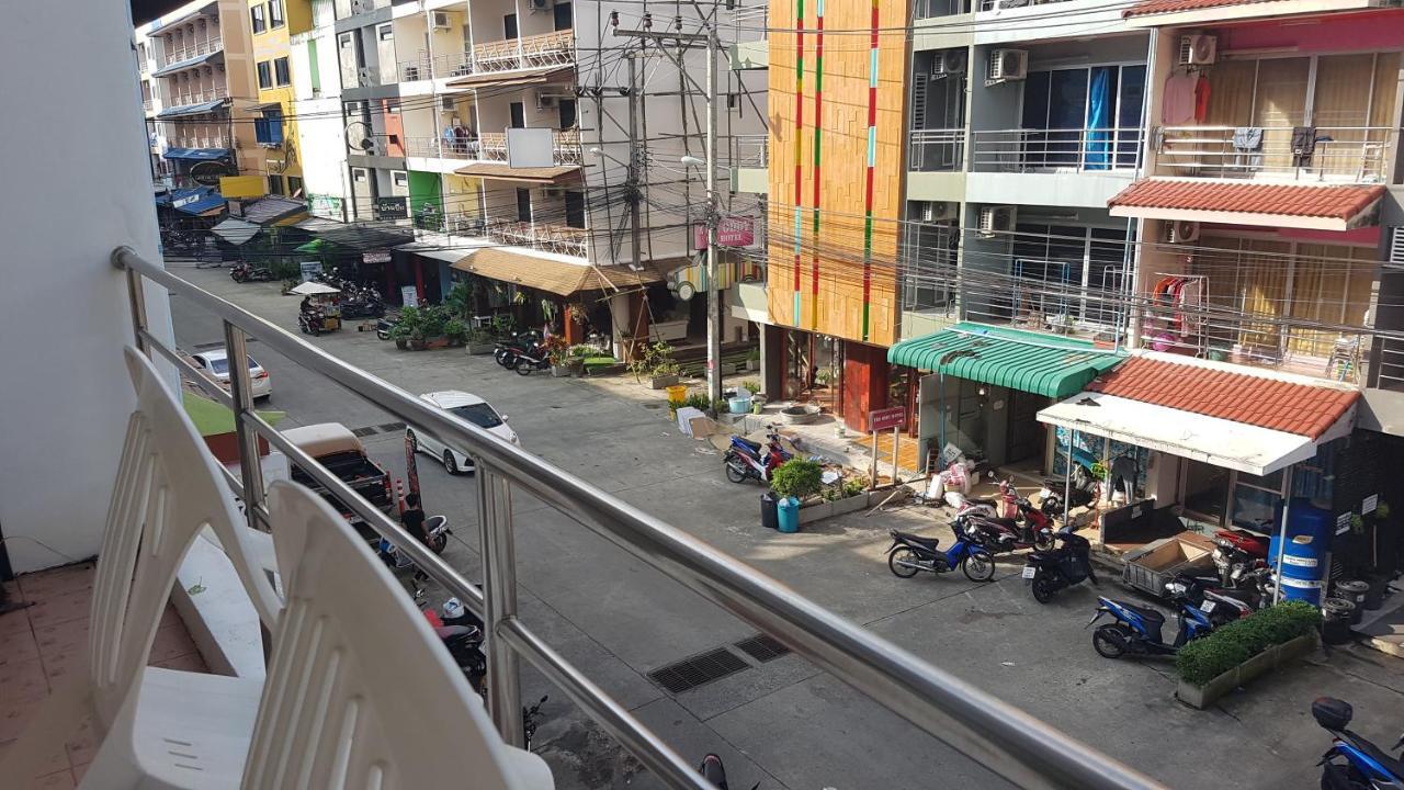 Sunshine Guesthouse Patong Exterior photo
