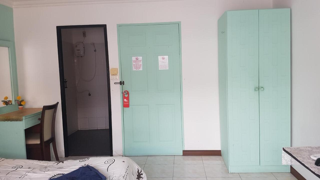 Sunshine Guesthouse Patong Exterior photo
